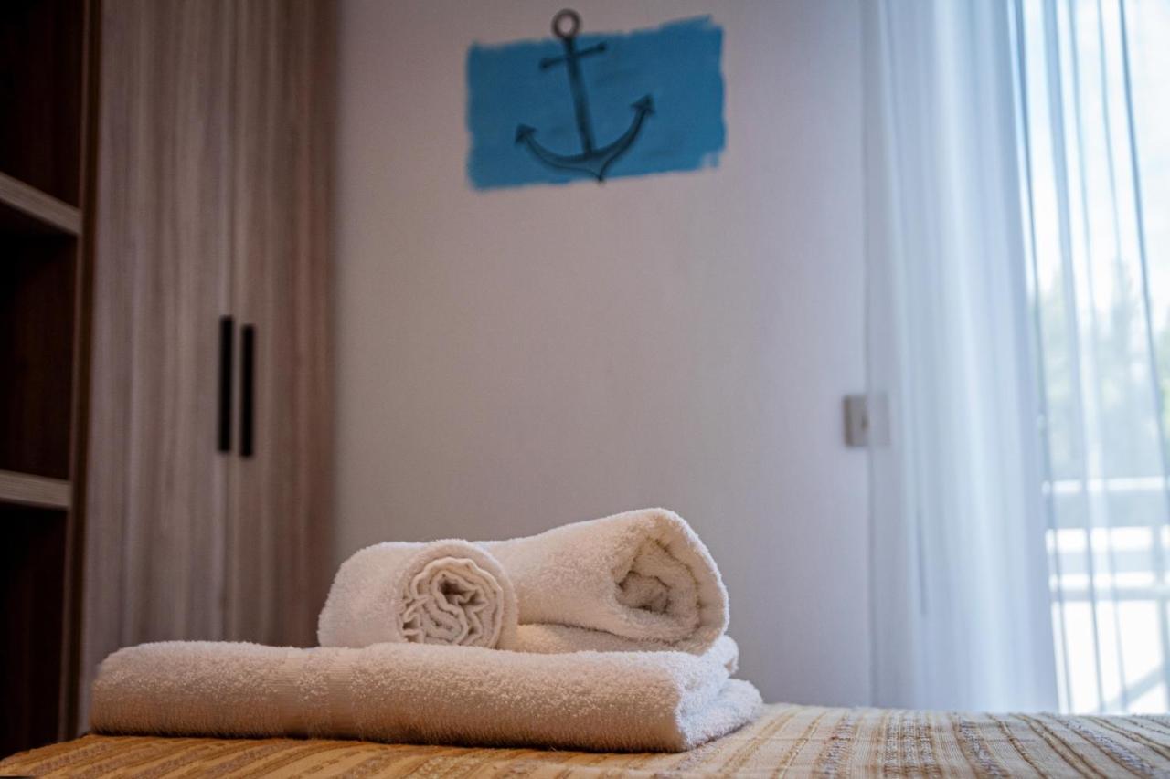 Hotel Astrid Cervia Bagian luar foto
